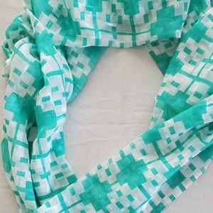 Charming Charlie Scarf Spring Aqua Green White